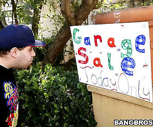 Vannahs garage sales attracts all sorts of customers...