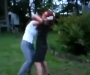 Les mamans catfight Compilation
