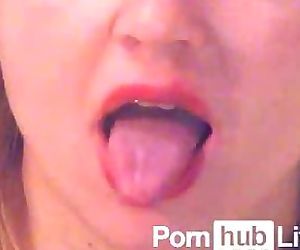 Lovelymiss from Pornhublive Fingers Her Pussy Til Wet
