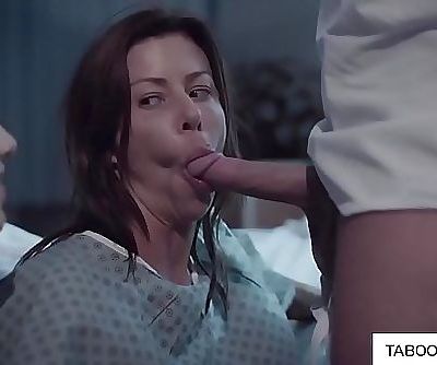 sexy milf krijgen Geneukt :Door: ziekenhuis dokter 6 min 720p