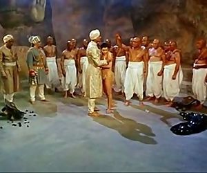 sexy Indische Tanz vor riesige Schlange 4 min
