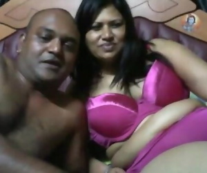 Mature desi horny couple on webcam.mp4