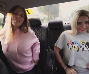 I Fucked two Girls in my Car