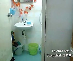 Naughty girl show cam in bathroom 15 min 720p