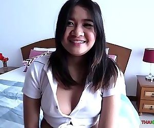 Cute fat Thai girl loves to suck cock and get nailed Cat o\