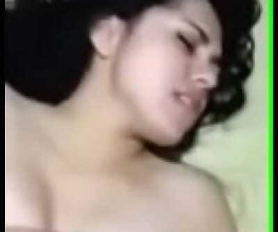 महिला एकल शानदार स्तन भारत 99 एसईसी