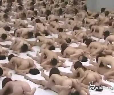 Japanese Orgy of 500 People